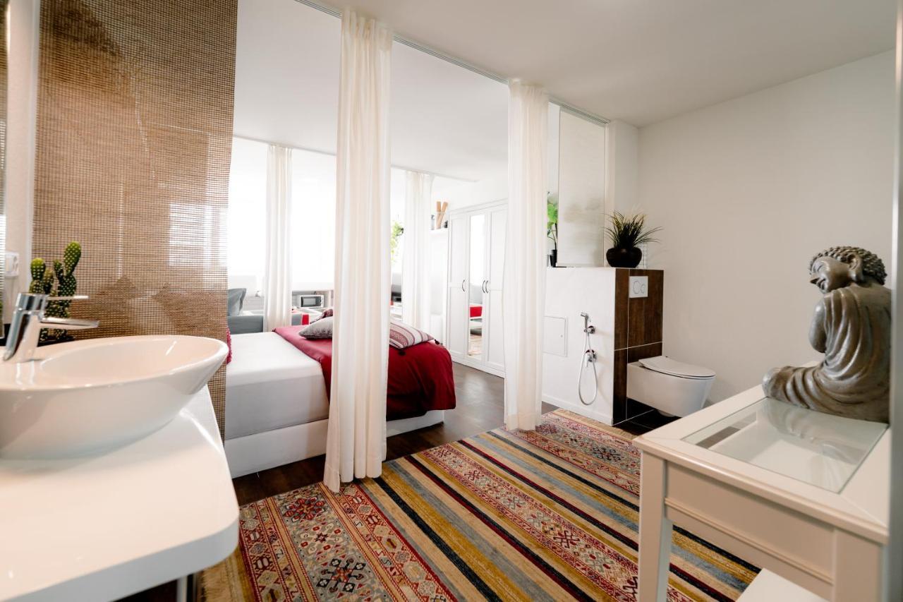 Business Sleeping Place Rolle Buitenkant foto