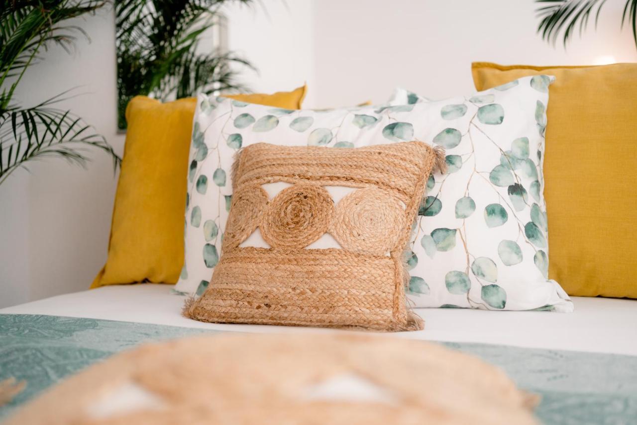 Business Sleeping Place Rolle Buitenkant foto